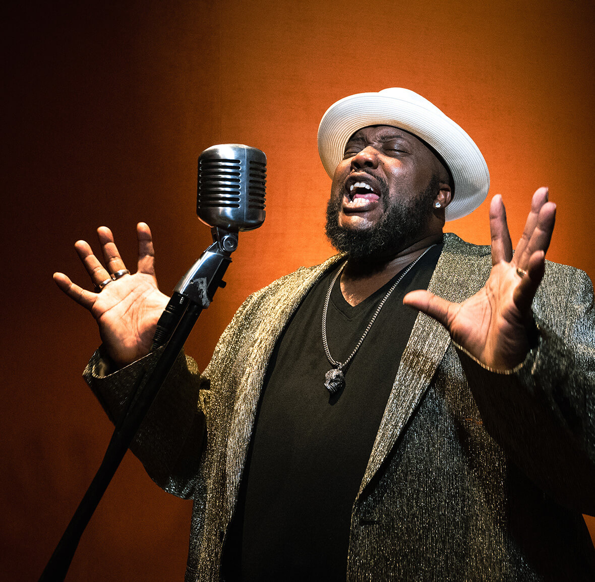 Read more about the article Sugaray Rayford